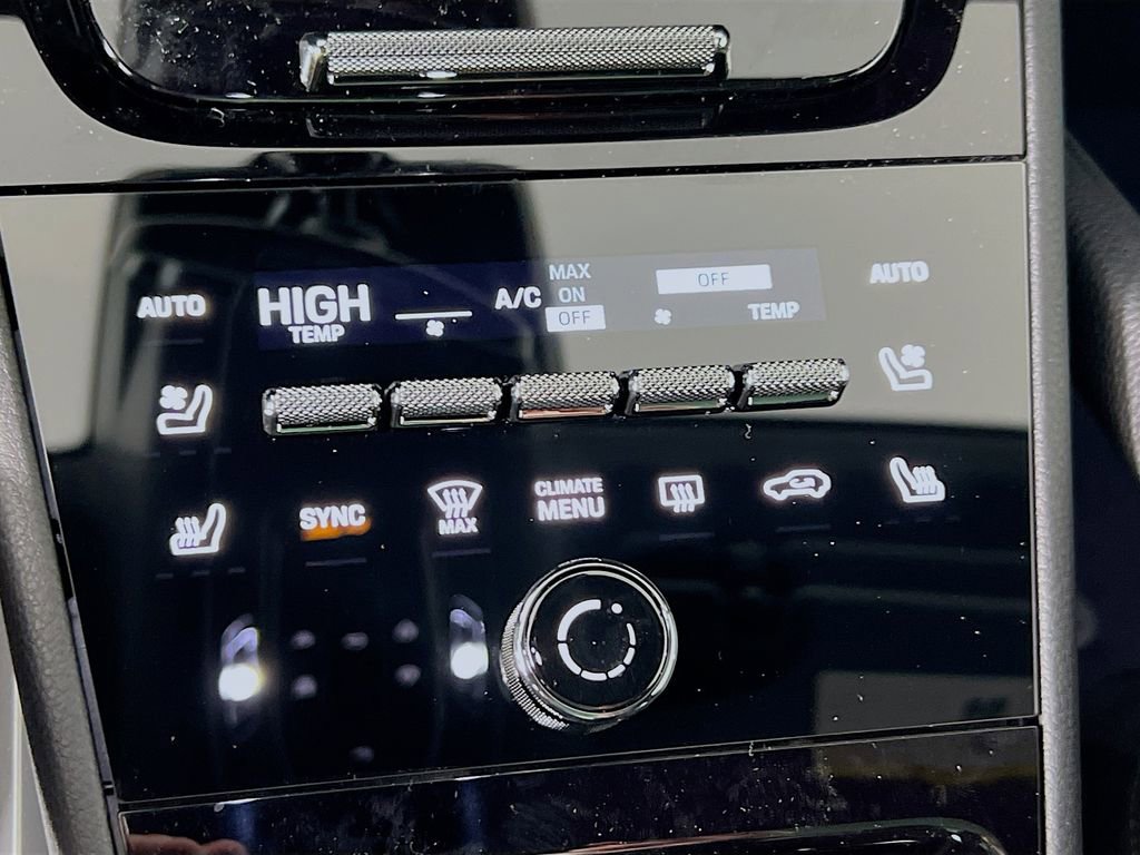 New 2026 Porsche Cayenne image 18
