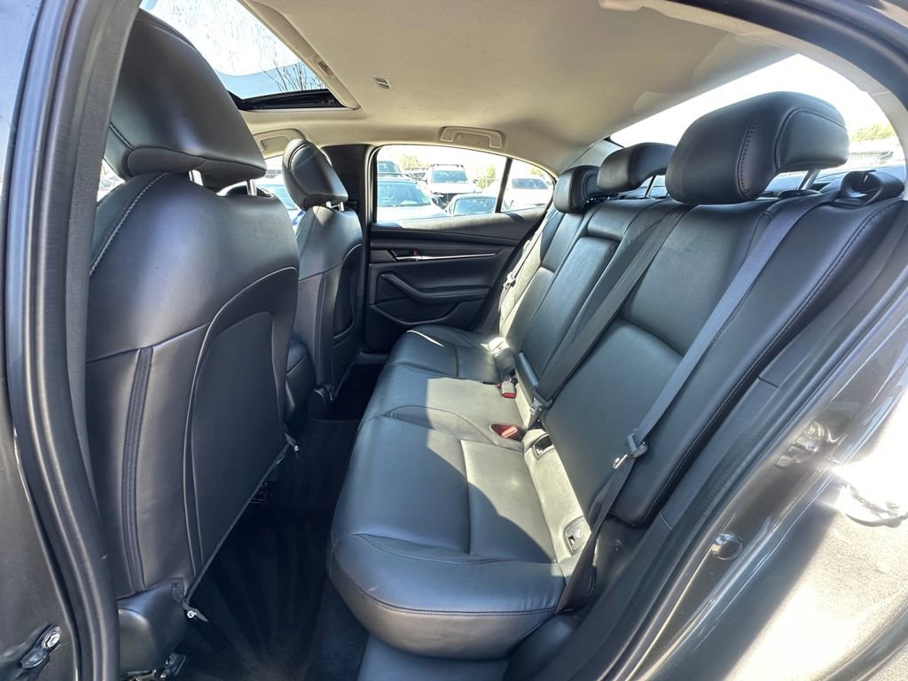 Used 2024 MAZDA MAZDA3 s image 26