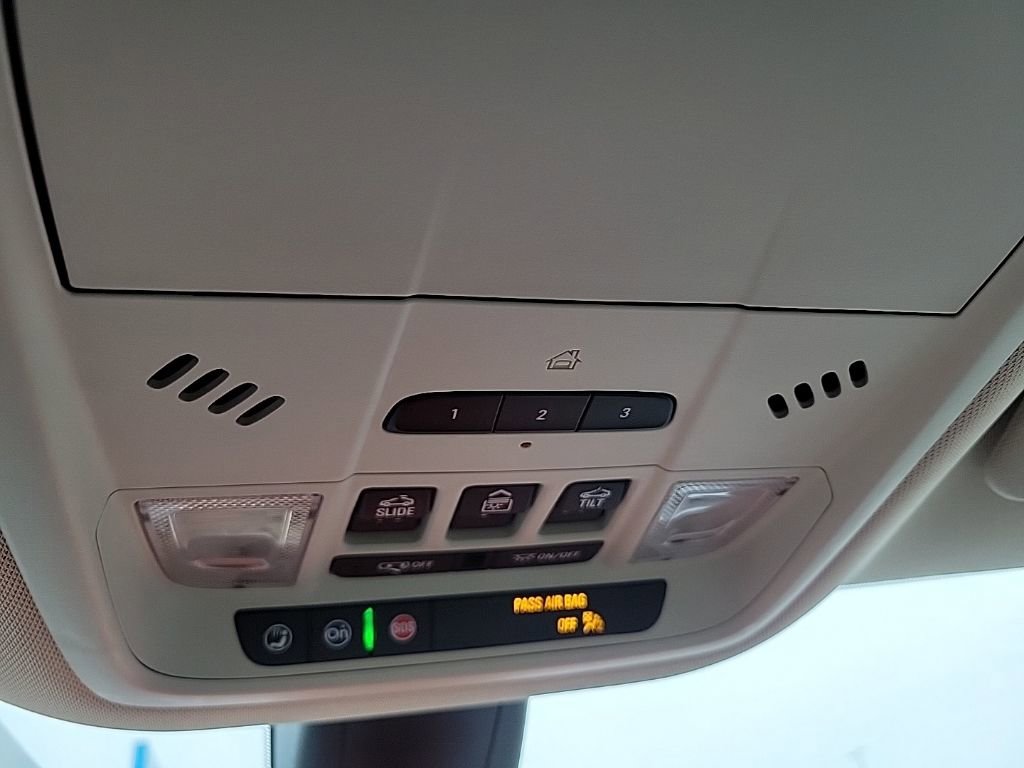 Used 2023 Buick Enclave Essence w/ Experience Buick Package image 11