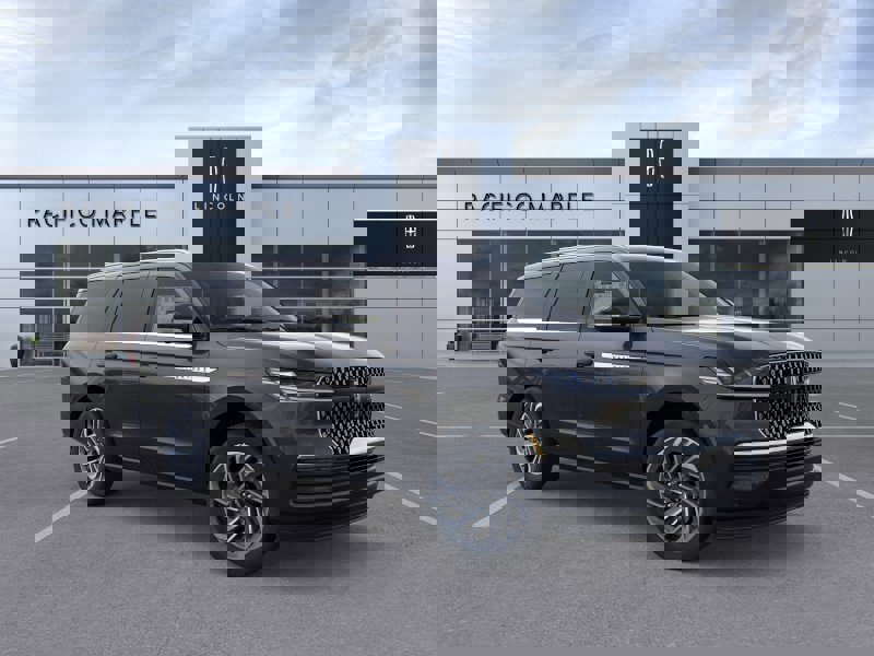 New 2026 Lincoln Navigator Reserve AWD/4WD image 7