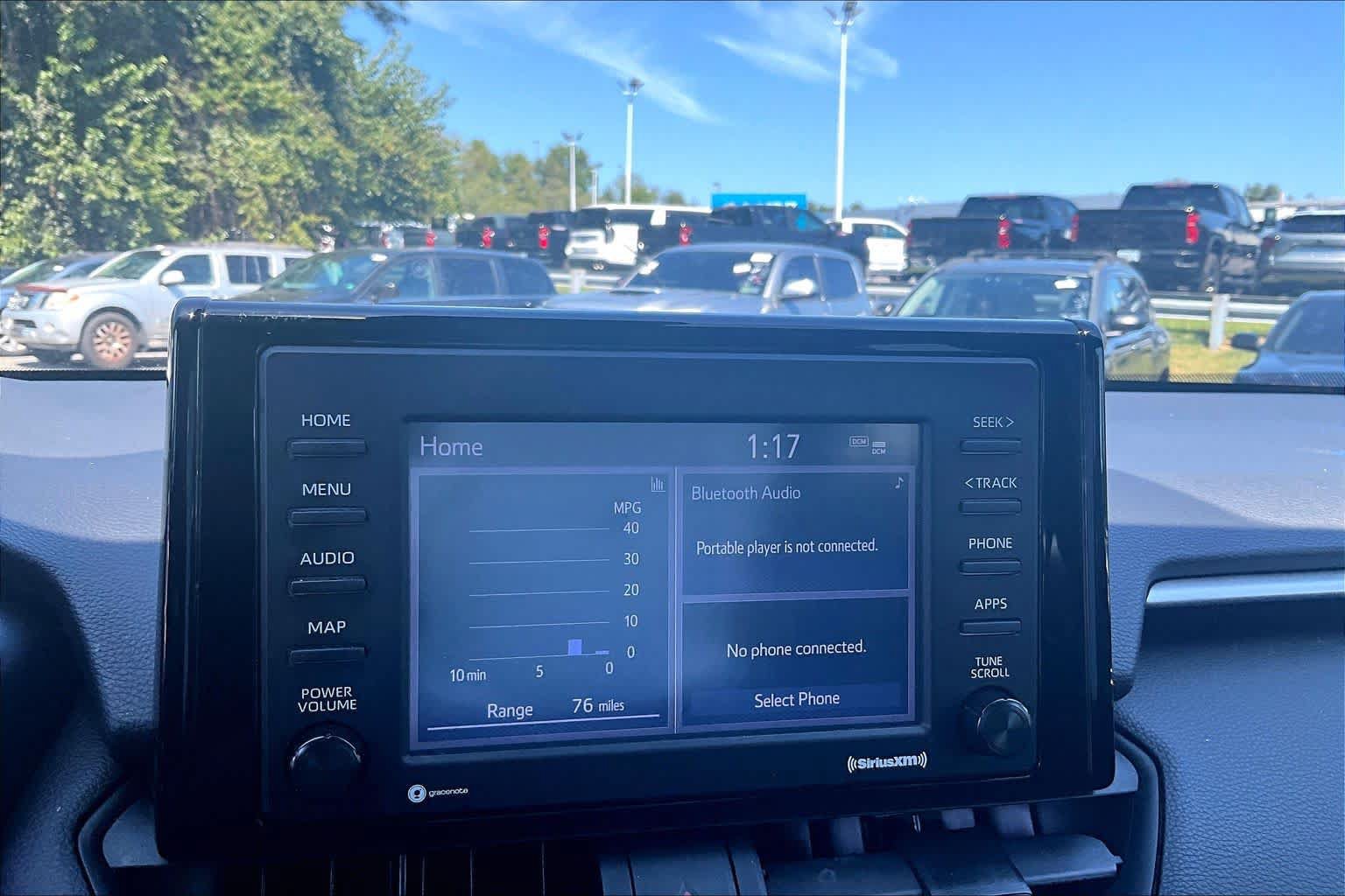 Used 2021 Toyota RAV4 XLE AWD/4WD image 33