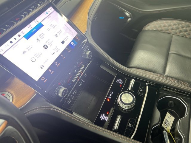 Used 2024 Jeep Grand Cherokee L Summit image 20