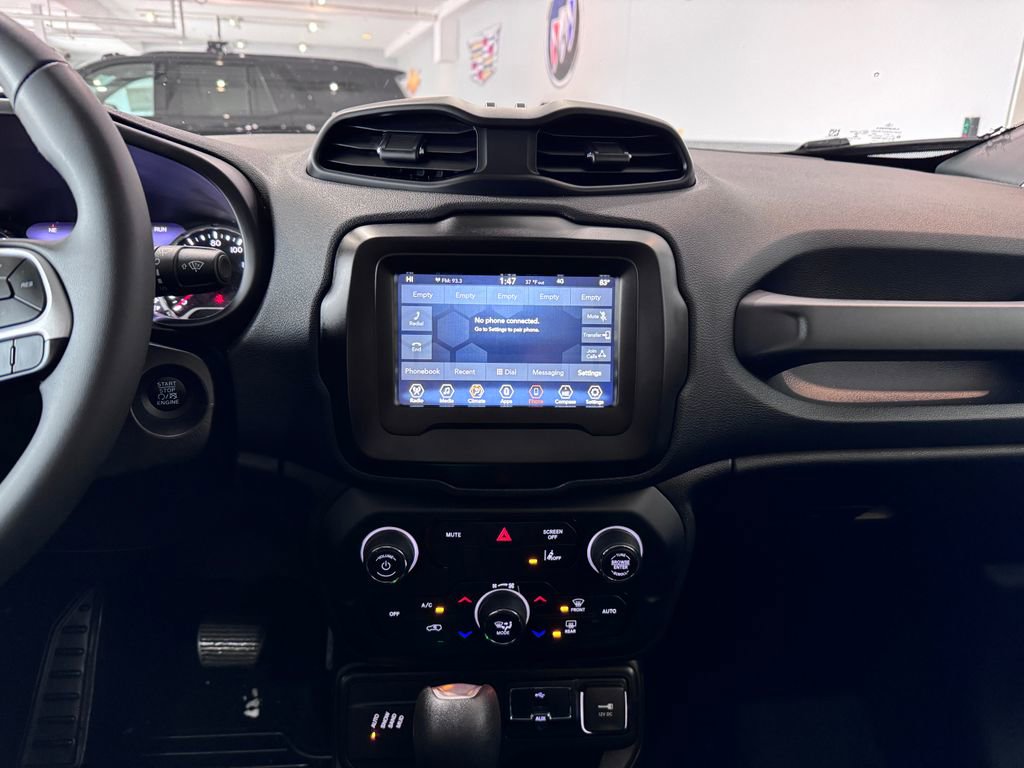 Used 2021 Jeep Renegade Latitude image 15