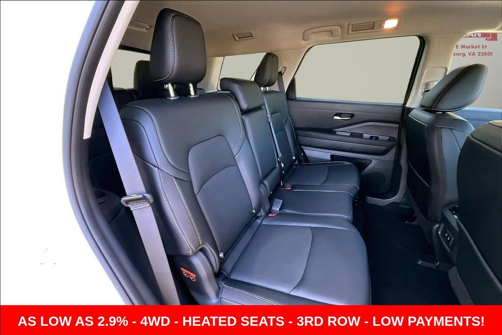 New 2026 Nissan Pathfinder SL AWD/4WD image 9