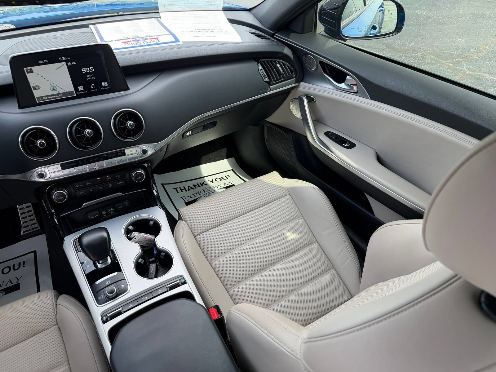Used 2018 Kia Stinger GT2 AWD/4WD image 17