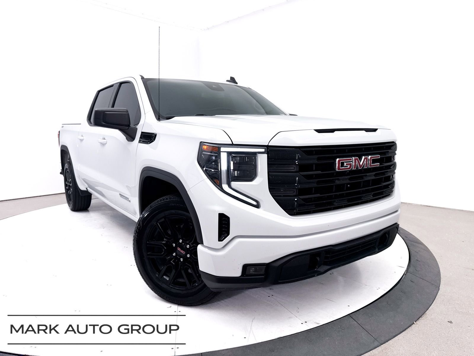 Used 2023 GMC Sierra 1500 Elevation