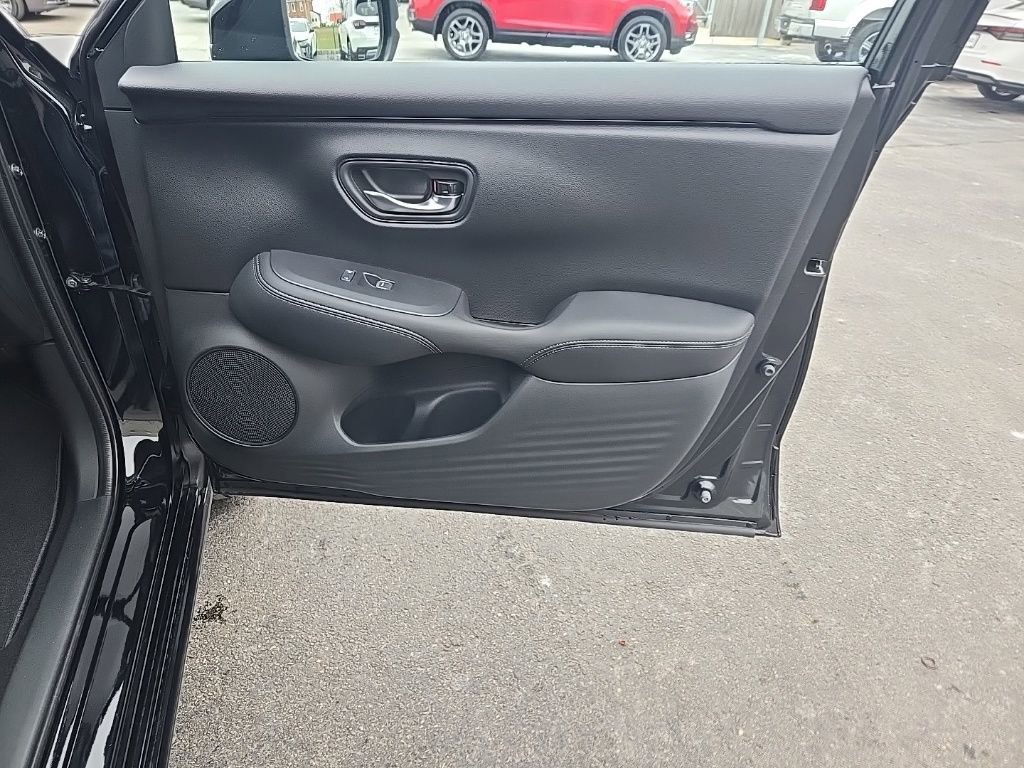 Certified 2026 Honda HR-V EX-L image 30