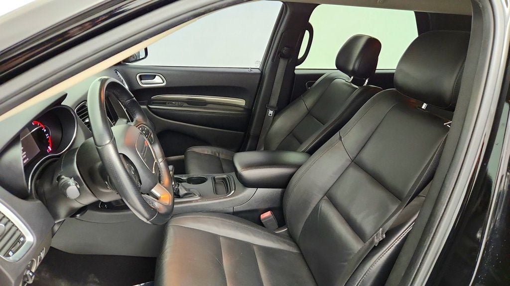Used 2019 Dodge Durango SXT RWD image 21