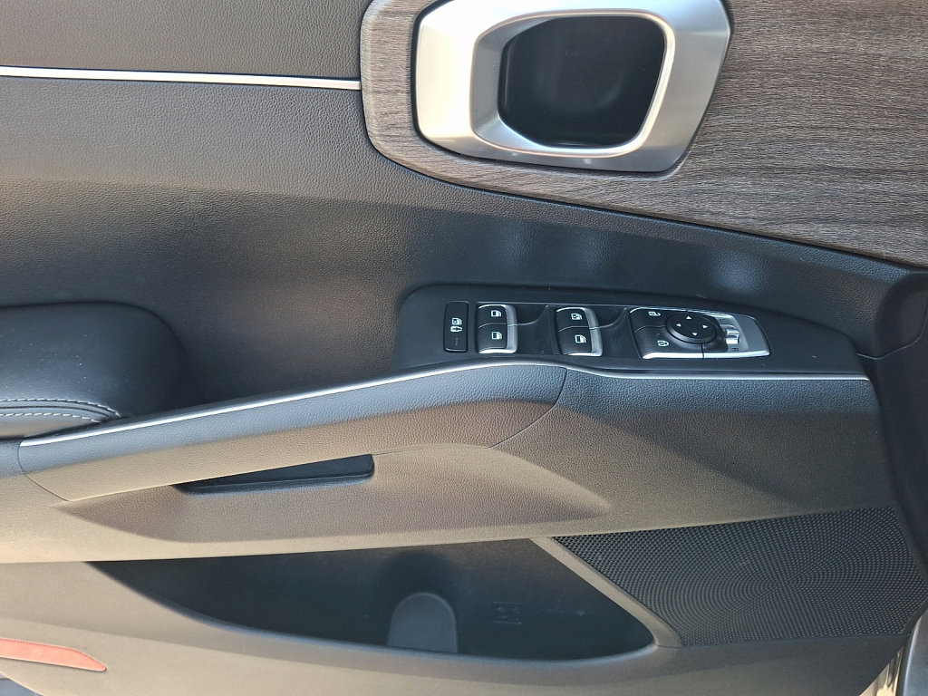 Used 2022 Kia Sorento X-Line EX image 22