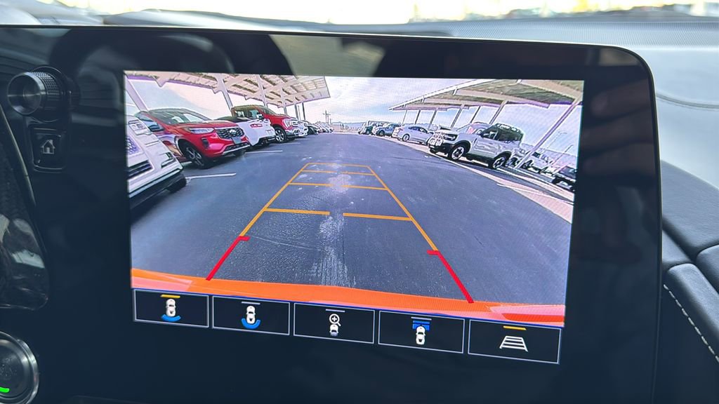 Used 2022 Chevrolet Corvette Stingray Premium Conv w/ Z51 Performance Package image 16