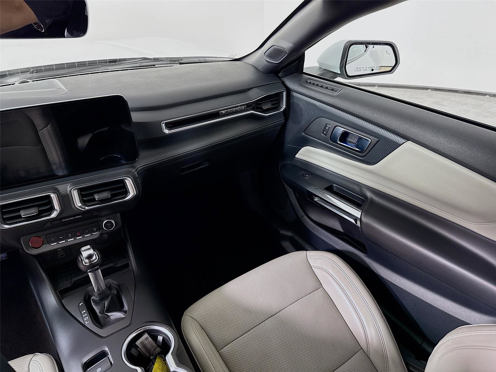 Used 2024 Ford Mustang Premium image 29