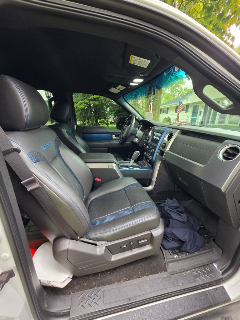 Used 2014 Ford F150 Raptor w/ Equipment Group 801A Luxury AWD/4WD image 35