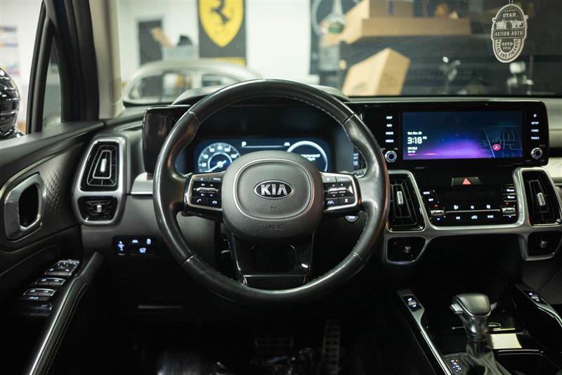 Used 2021 Kia Sorento SX image 17