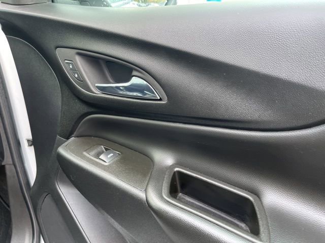 Used 2022 Chevrolet Equinox LT image 21