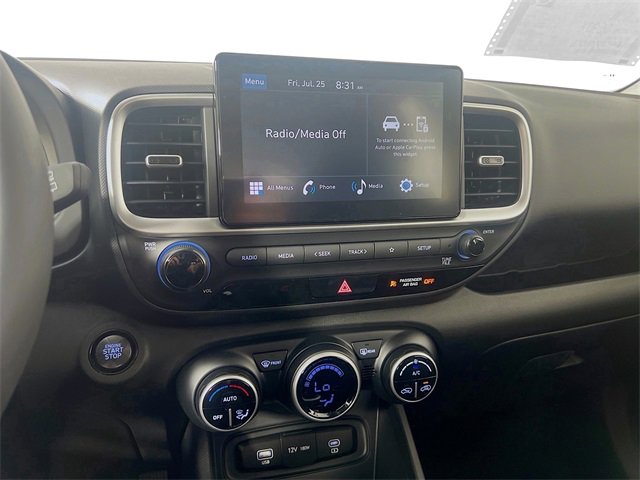 New 2025 Hyundai Venue SEL image 12