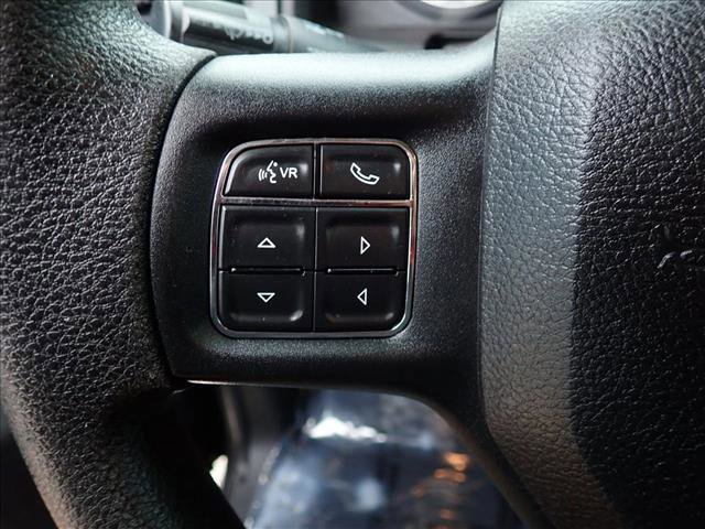 Used 2016 RAM 1500 Classic SLT image 11