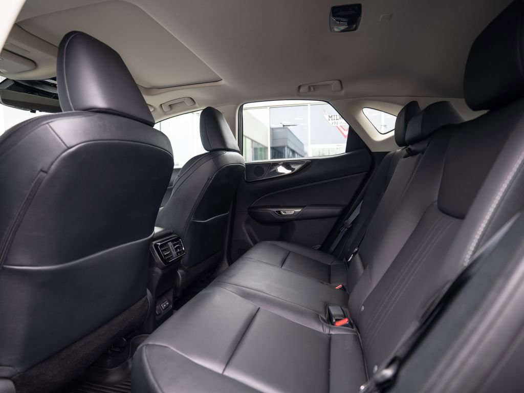 Used 2024 Lexus NX 350 350 Premium w/ Vision Package image 35