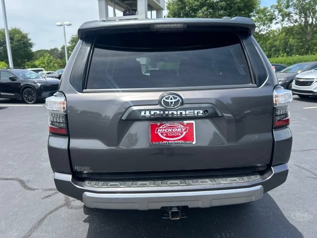 Used 2019 Toyota 4Runner TRD Off-Road AWD/4WD image 8