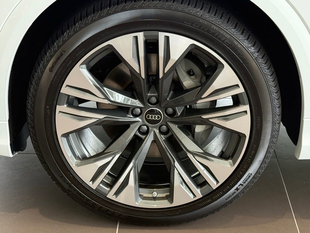 New 2025 Audi Q8 Premium Plus image 7