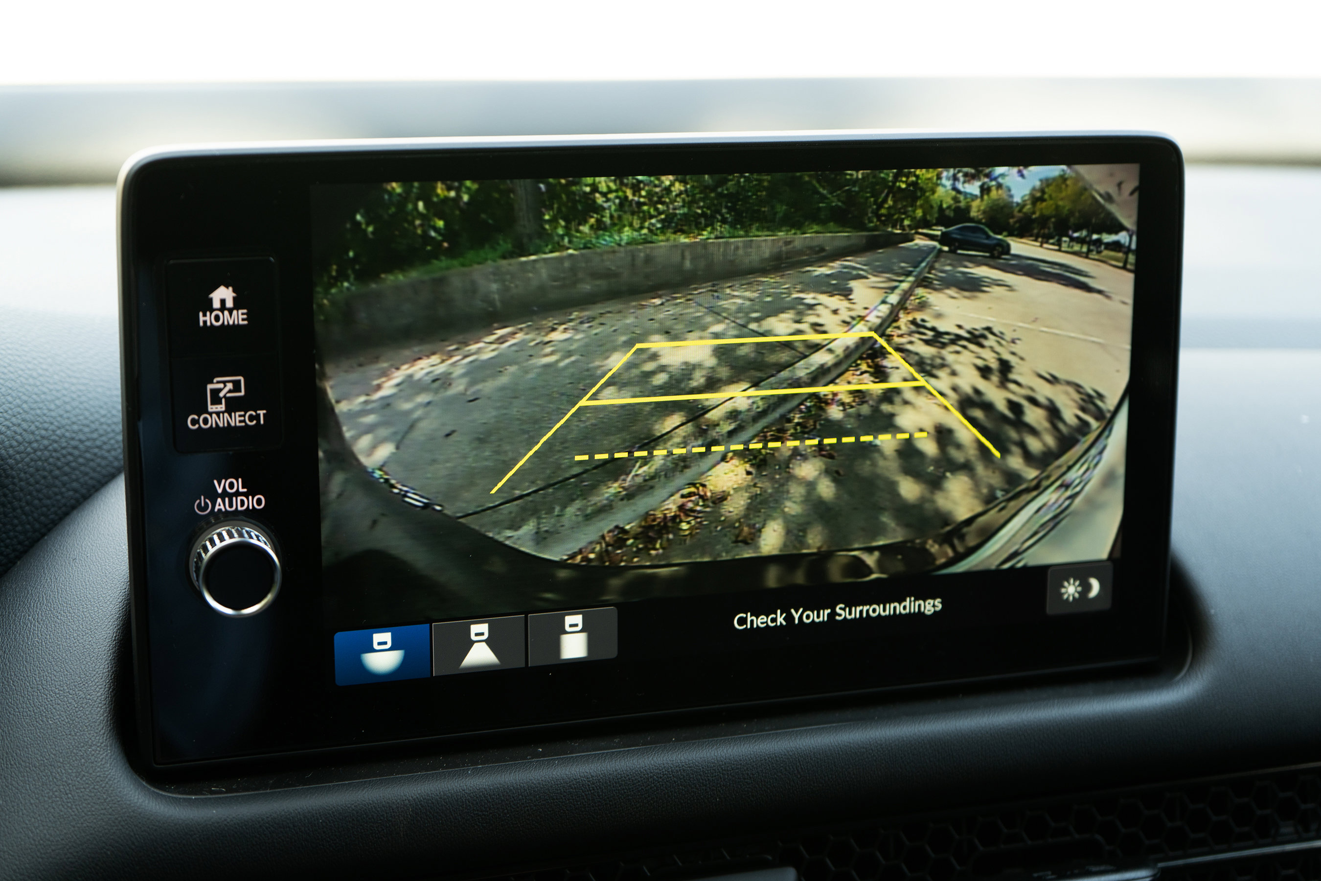 Certified 2026 Honda HR-V LX image 31