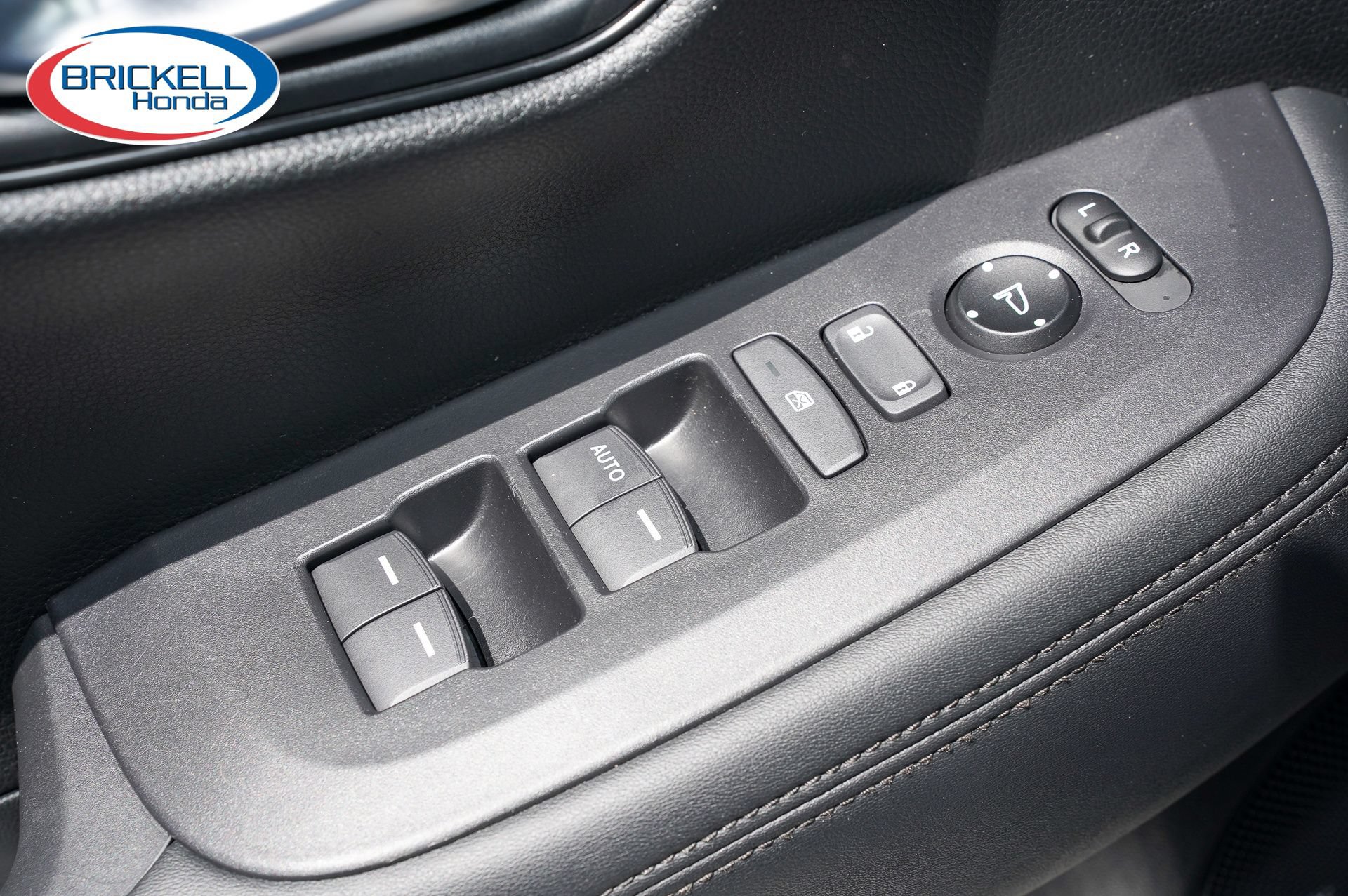 Certified 2023 Honda HR-V LX image 27