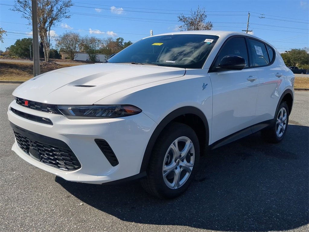 New 2025 Dodge Hornet GT image 9