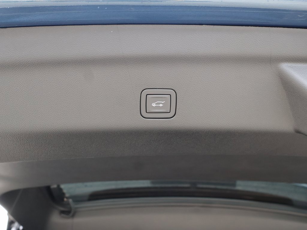 New 2026 GMC Yukon Elevation w/ LPO, Floor Liner Package image 36