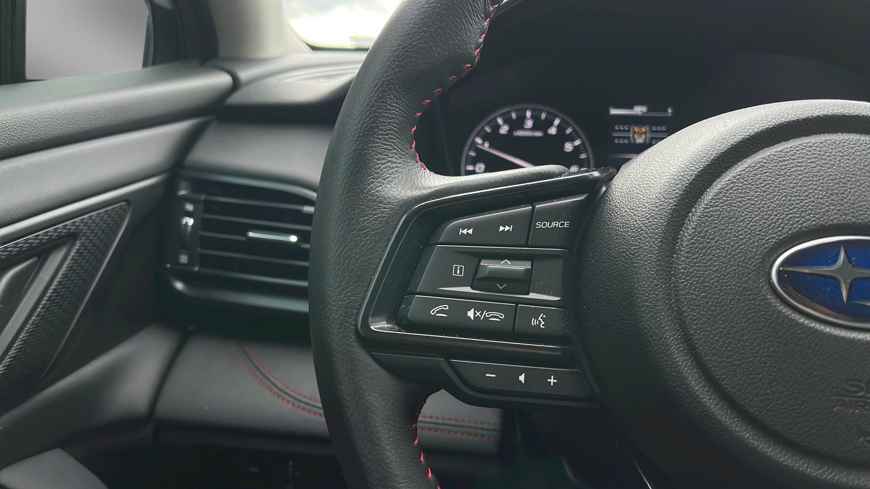 Used 2025 Subaru Legacy Sport image 11