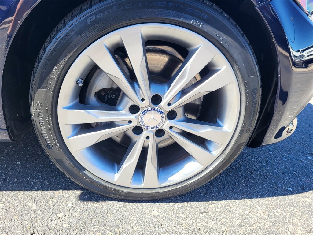 Used 2017 Mercedes-Benz C 300 4MATIC Sedan w/ Premium 2 Package image 24