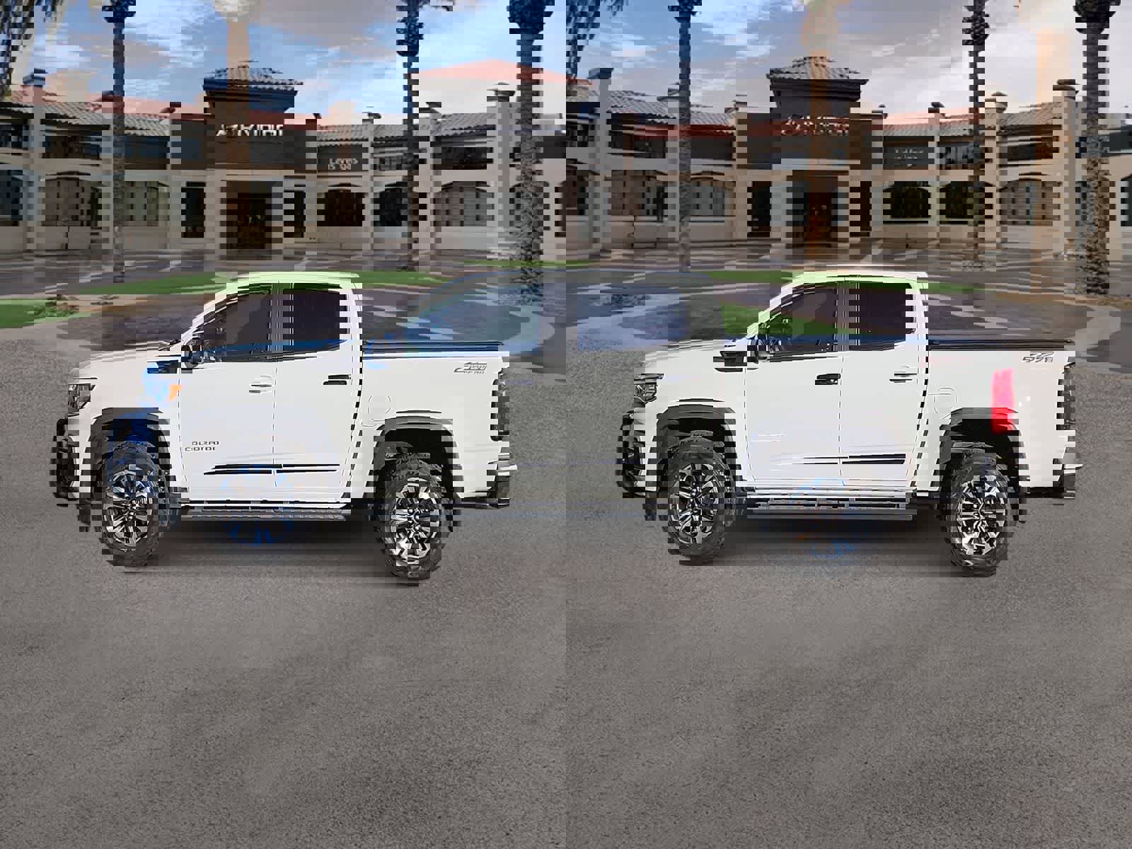 Used 2022 Chevrolet Colorado Z71 image 5