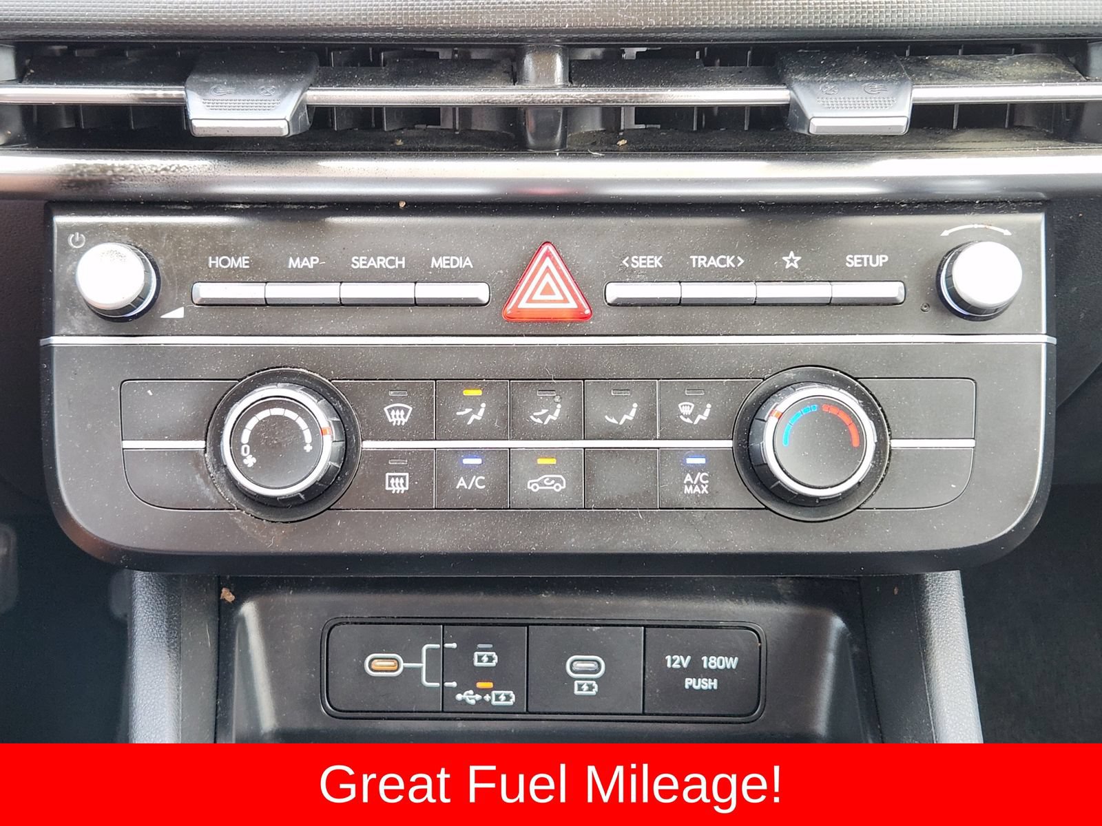 Used 2025 Hyundai Tucson SE FWD image 24