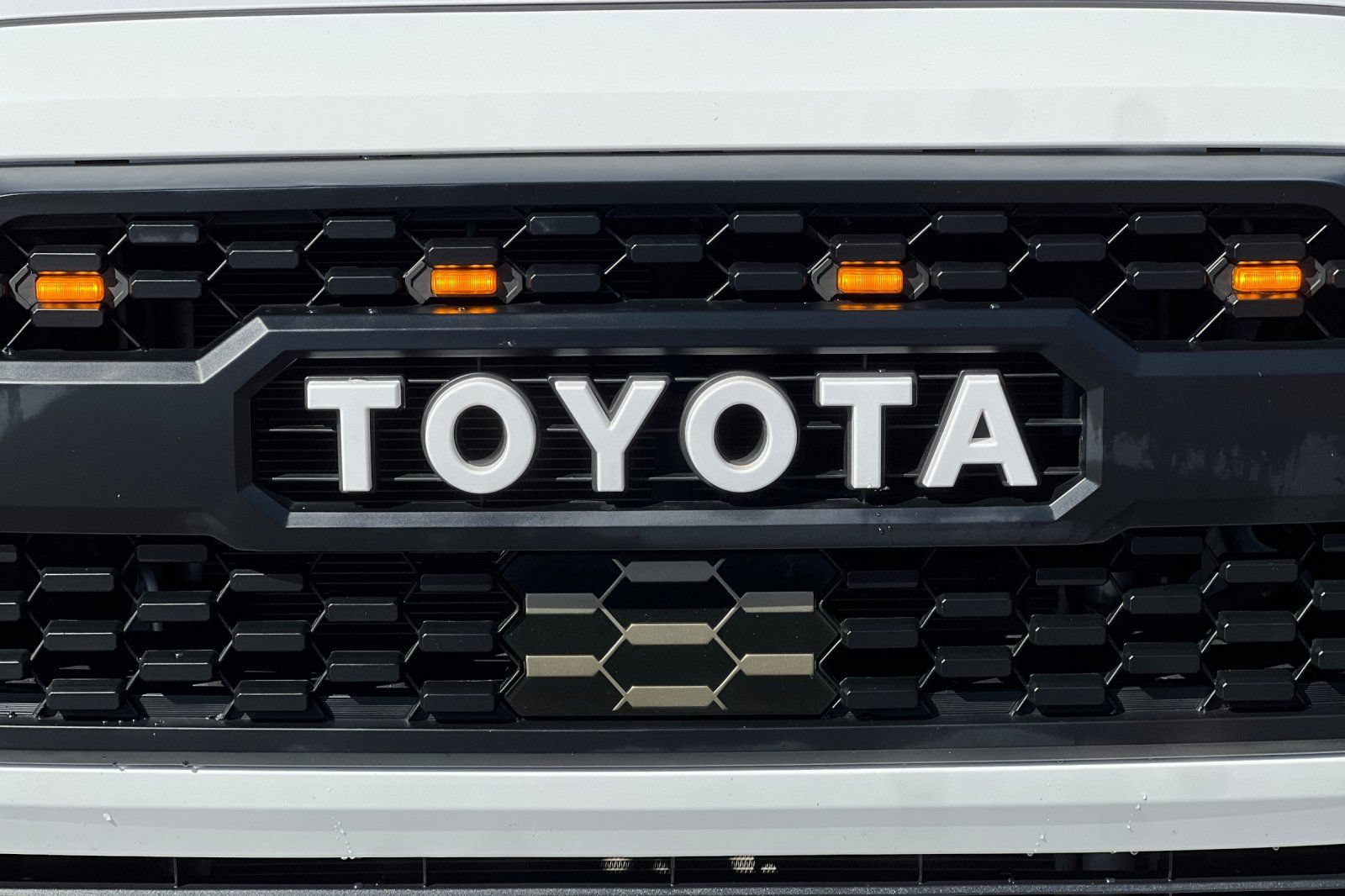 Used 2019 Toyota Tacoma TRD Off-Road w/ TRD Premium Off Road Package AWD/4WD image 38