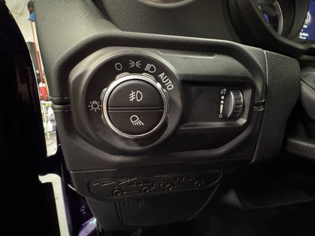 New 2026 Jeep Gladiator Sport AWD/4WD image 26
