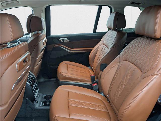 New 2026 BMW X7 xDrive40i w/ Executive Package image 16