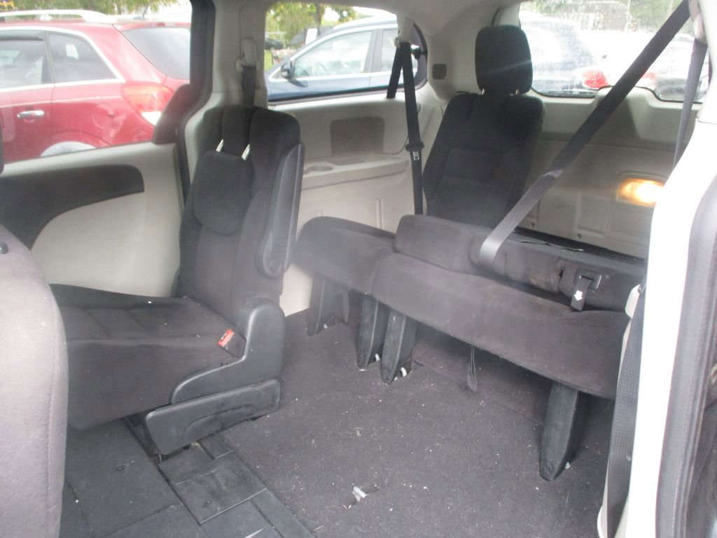 Used 2014 Dodge Grand Caravan SE w/ Quick Order Package 29E SE image 9