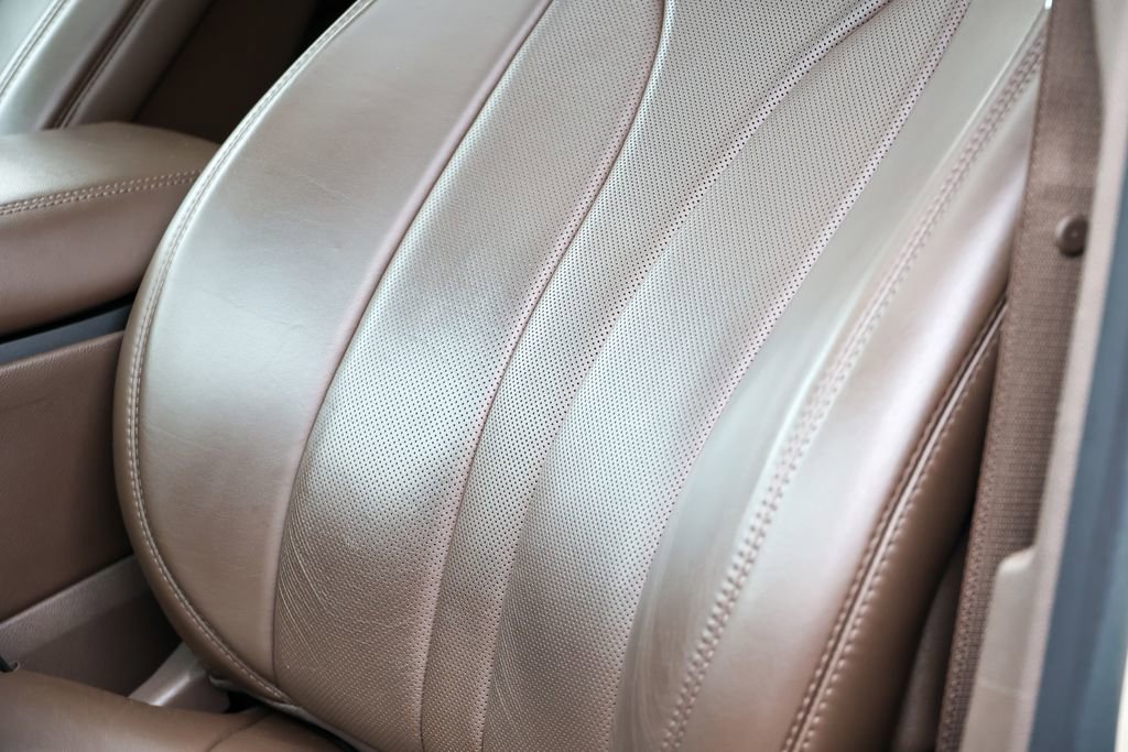 Used 2016 Lincoln MKX Reserve w/ Climate Package image 29