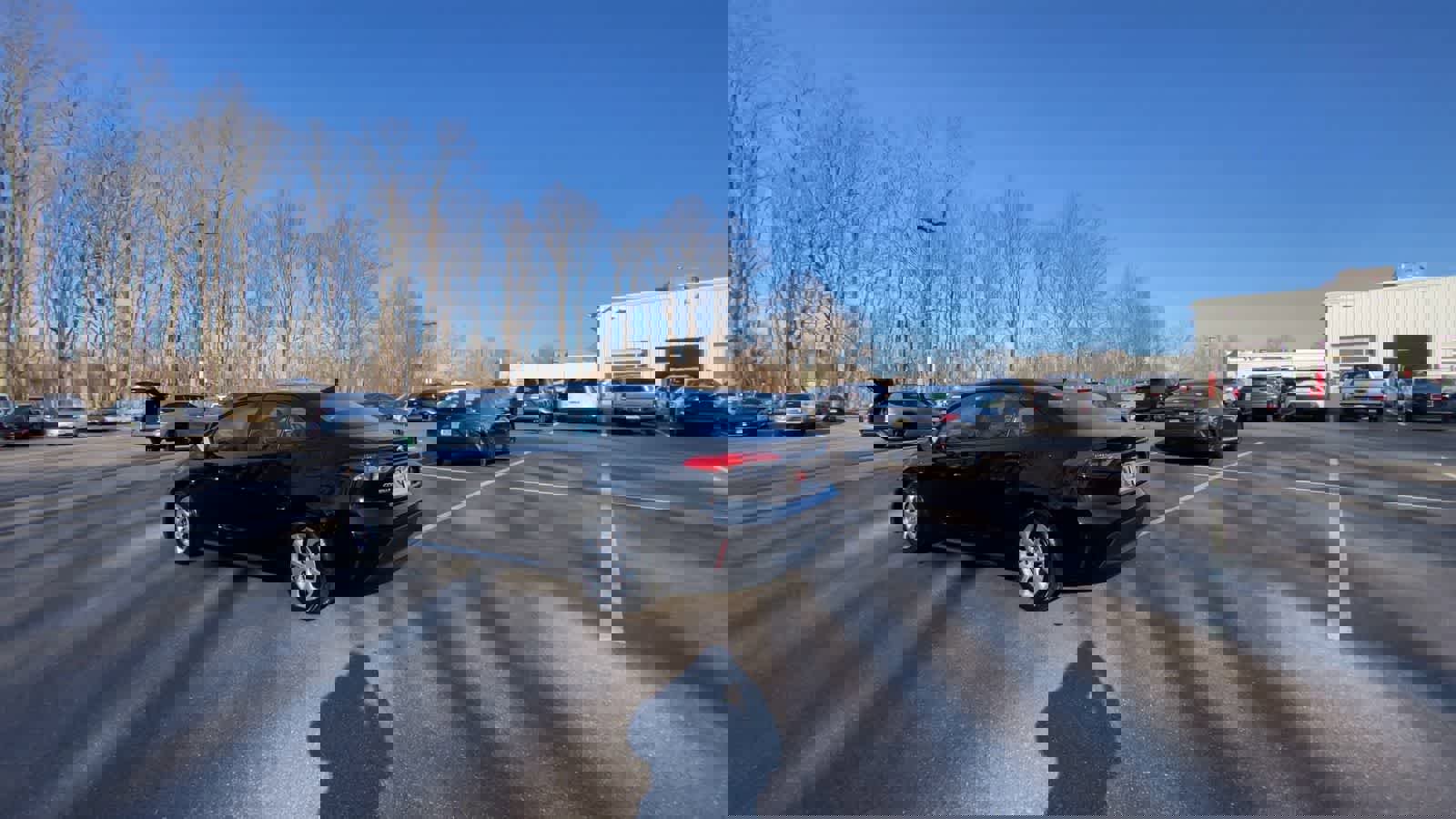 Used 2025 Toyota Corolla LE image 11