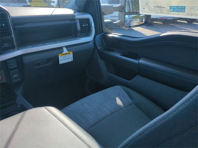 New 2026 Ford F250 XLT w/ XLT Premium Package image 17