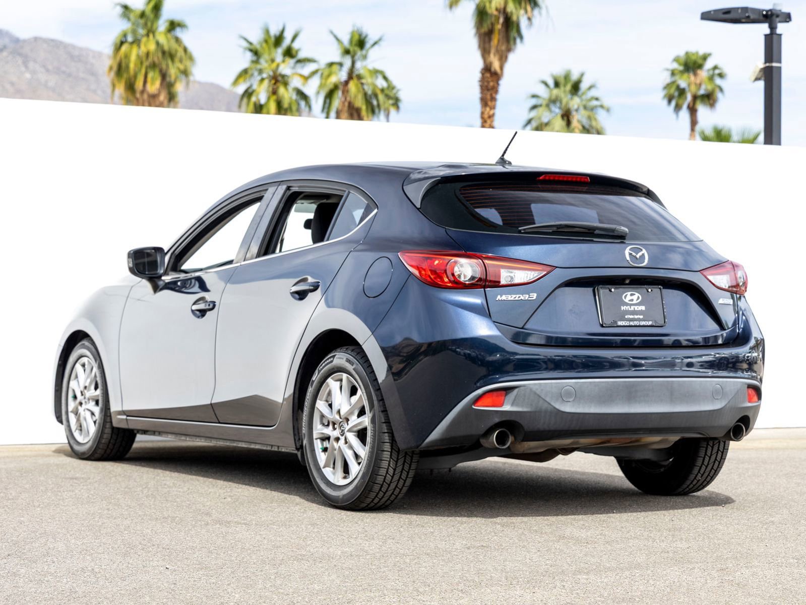 Used 2016 MAZDA MAZDA3 i Touring FWD image 7