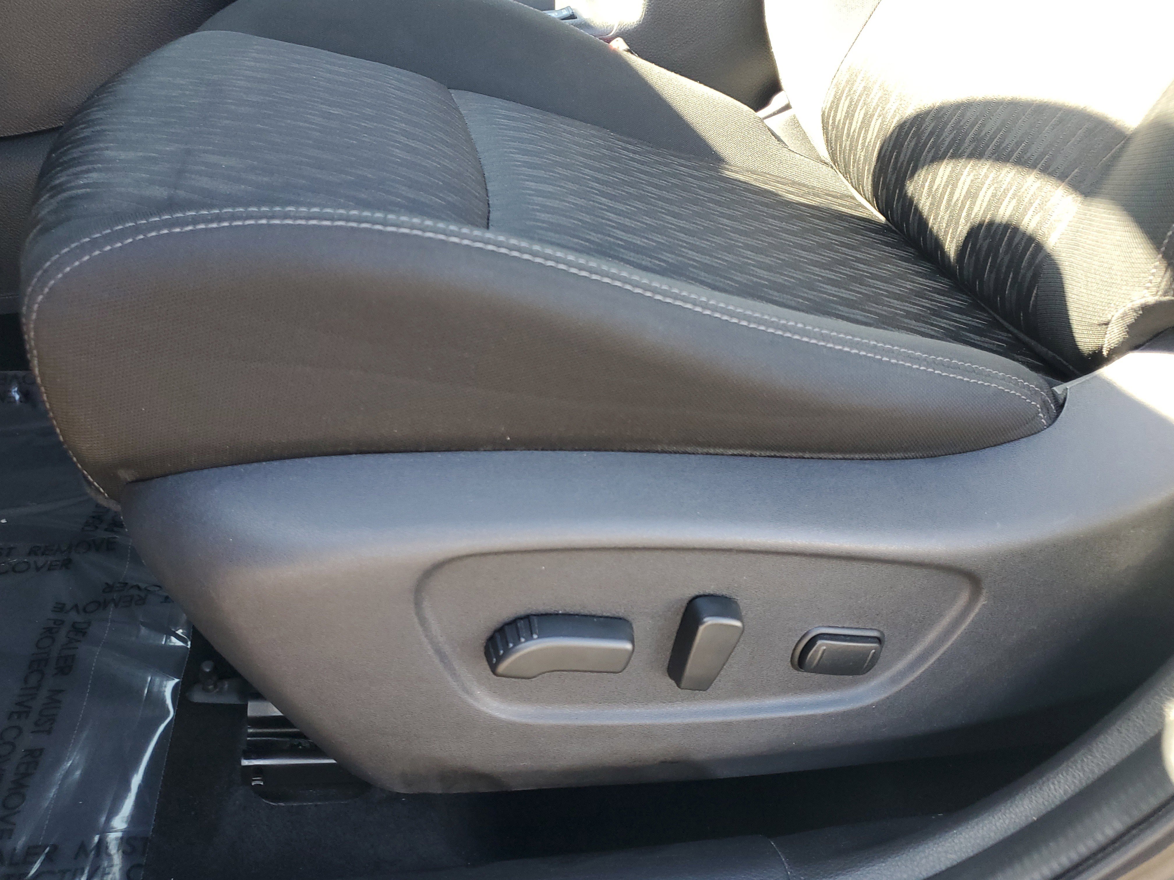 Used 2020 Nissan Rogue SV image 21