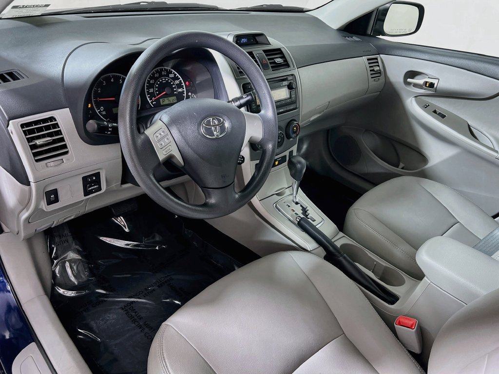 Used 2012 Toyota Corolla LE FWD image 9