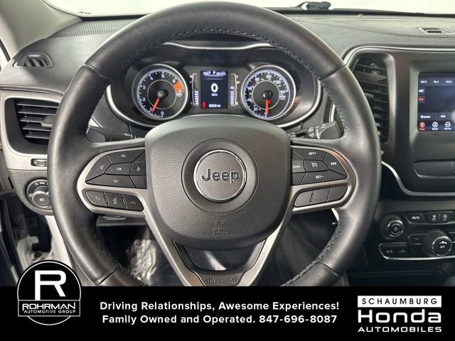 Used 2019 Jeep Cherokee Latitude w/ Cold Weather Group image 11