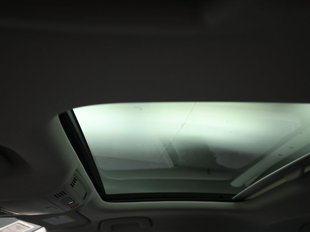 New 2026 Volkswagen Jetta SE FWD image 19