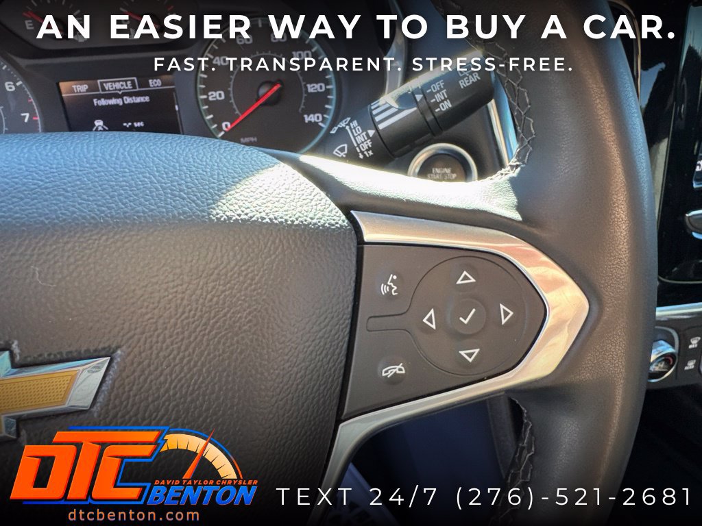 Used 2023 Chevrolet Traverse LT FWD image 17