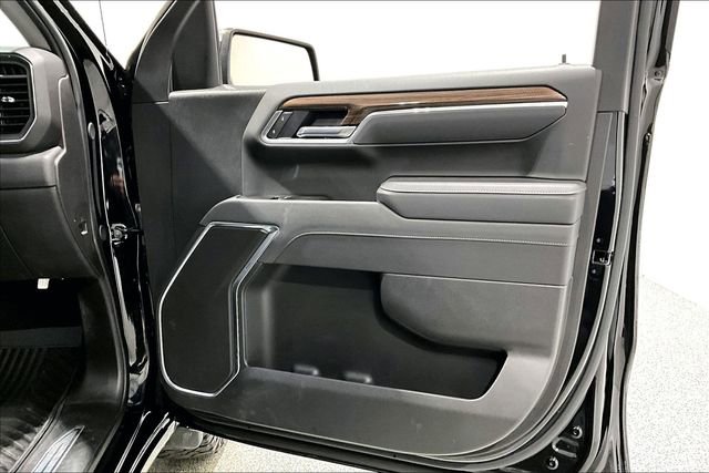 Used 2025 Chevrolet Silverado 1500 LT w/ Work Truck Package image 30