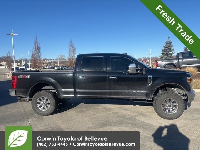 Used 2019 Ford F250 Lariat w/ Lariat Ultimate Package image 2