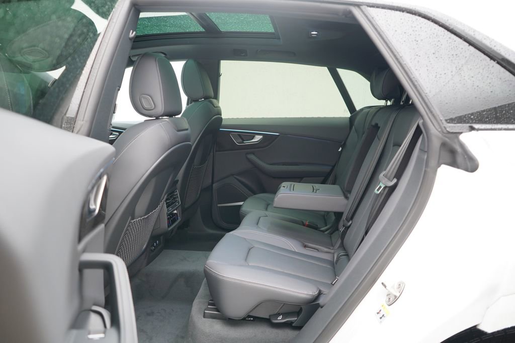 New 2025 Audi Q8 Premium Plus image 10
