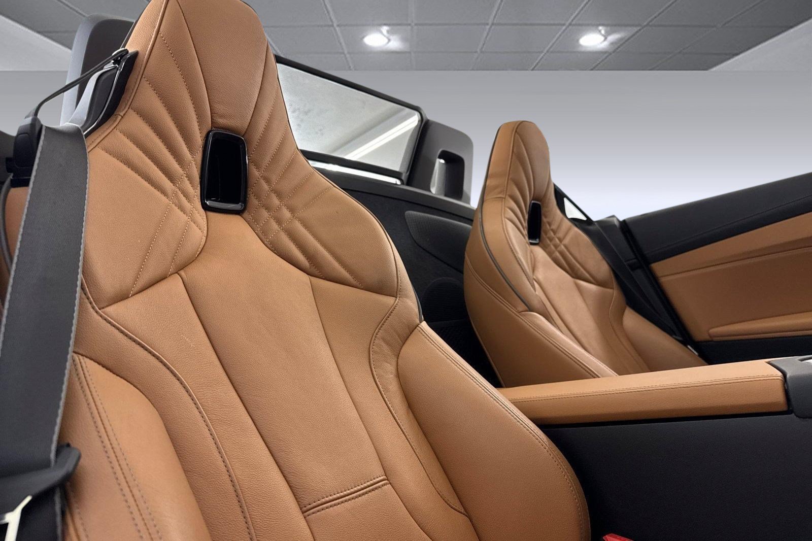 Used 2025 BMW Z4 M40i w/ Premium Package RWD image 29