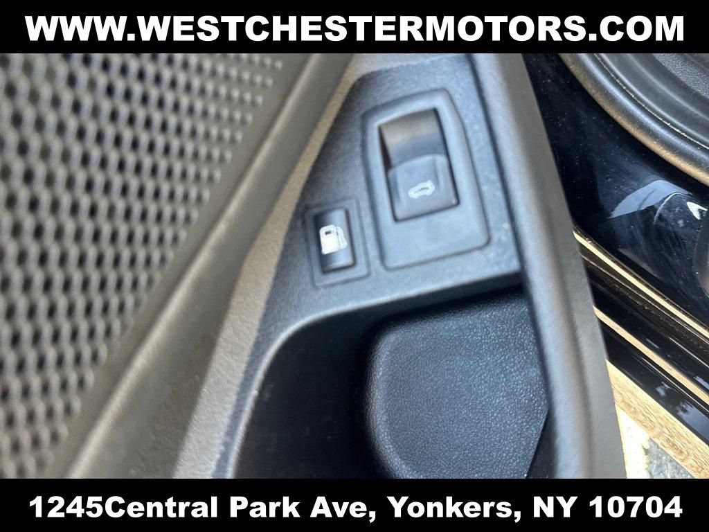 Used 2024 BMW 330e xDrive AWD/4WD image 27
