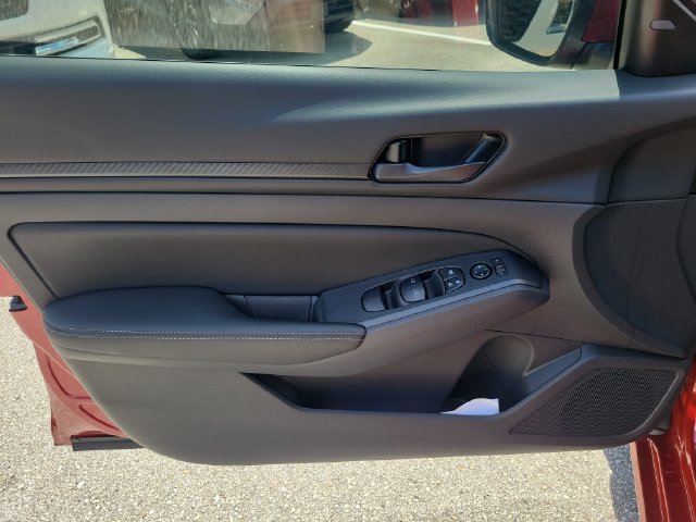 New 2026 Nissan Altima 2.5 SV w/ SV Special Edition Package FWD image 16